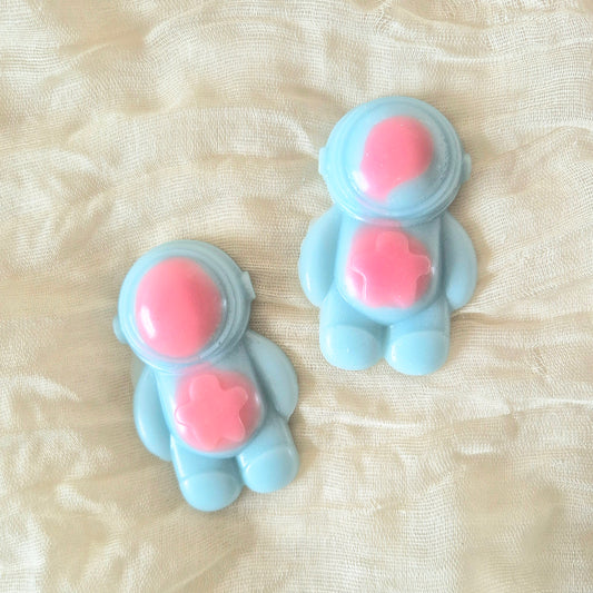 Moonlit juniper spaceman