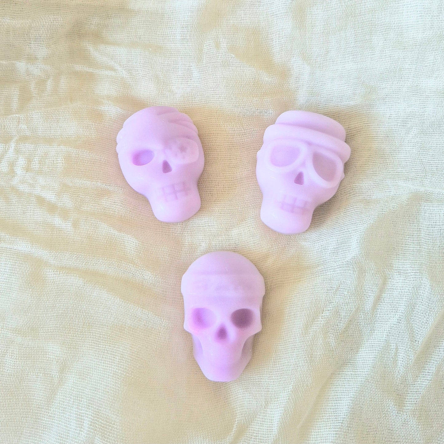 White pixie skull