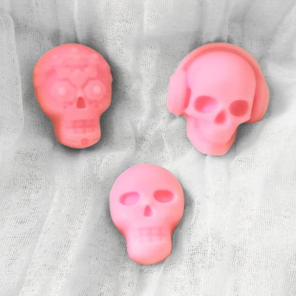 Vanilla and strawberry skull